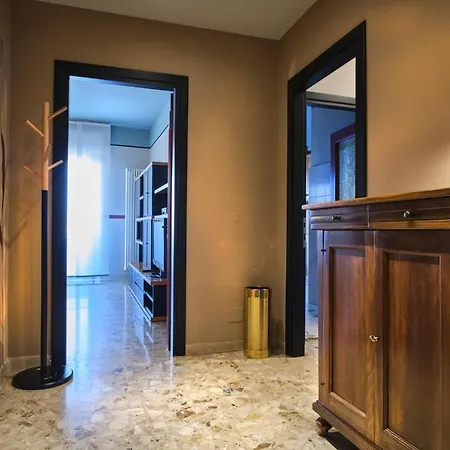 Casa Del Poeta Apartment